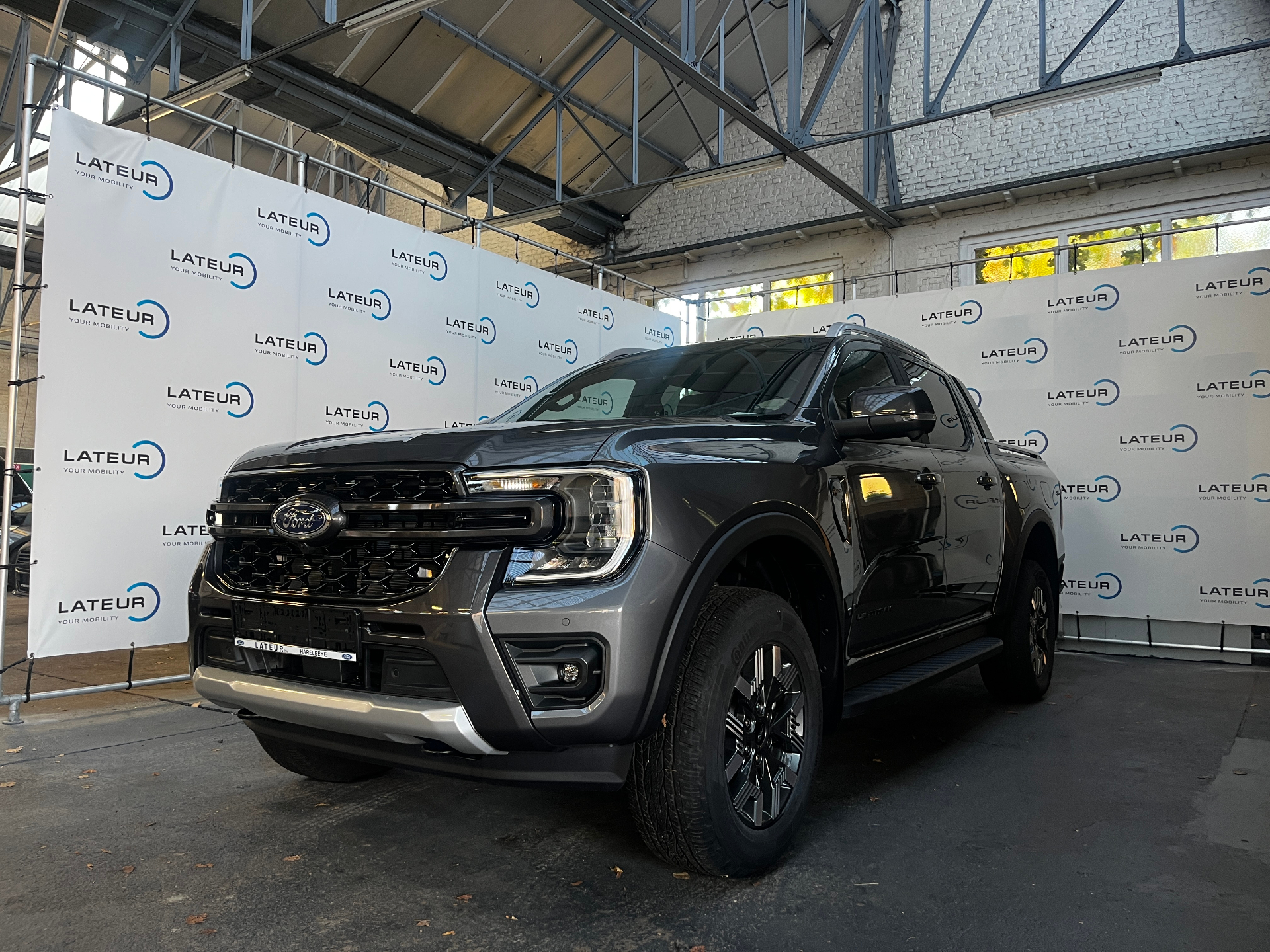 Ford Ranger Wildtrak PHEV 2.3i 281Pk