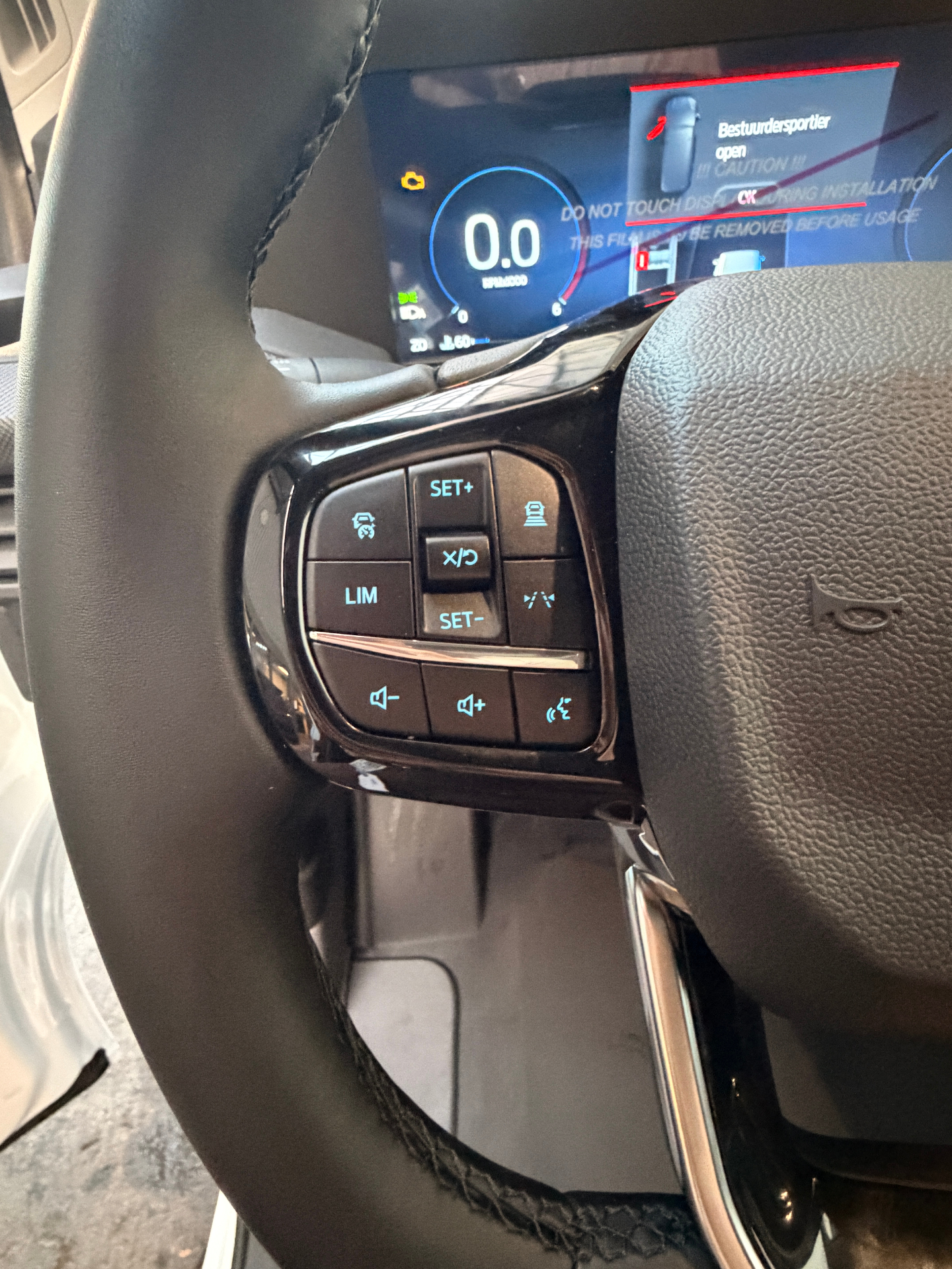 Ford Transit Custom 320L Trend 2.0 TD 136pk / 100Kw M6