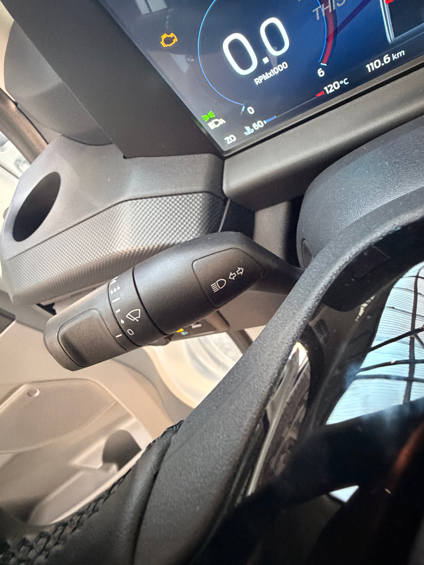 Ford Transit Custom 320L Trend 2.0 TD 136pk / 100Kw M6