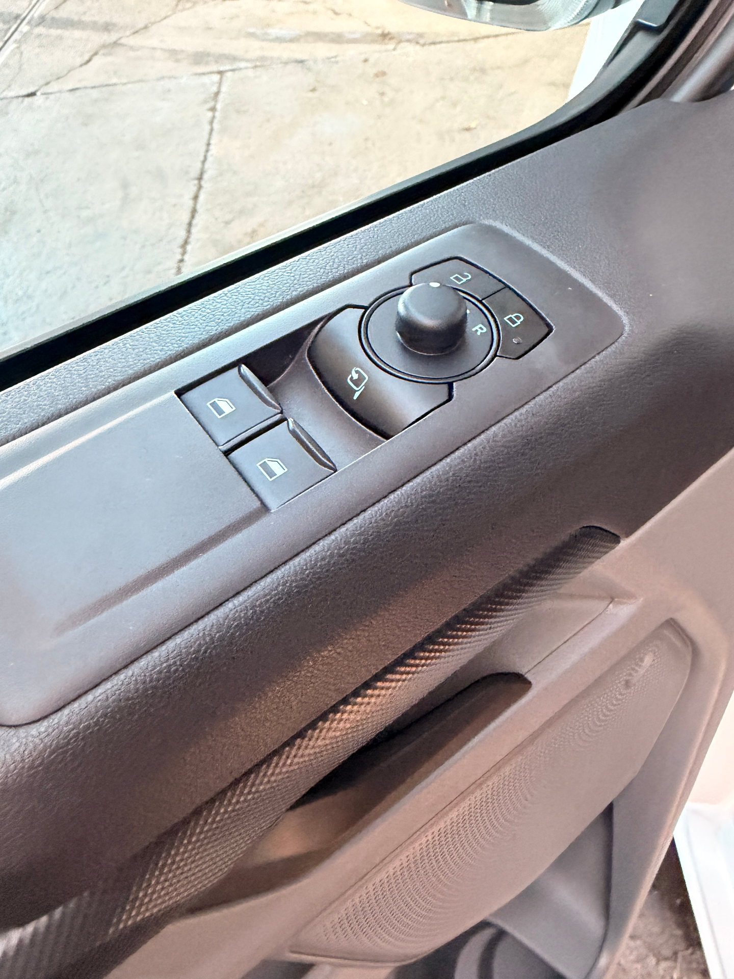 Ford Transit Custom 320L Trend 2.0 TD 136pk / 100Kw M6