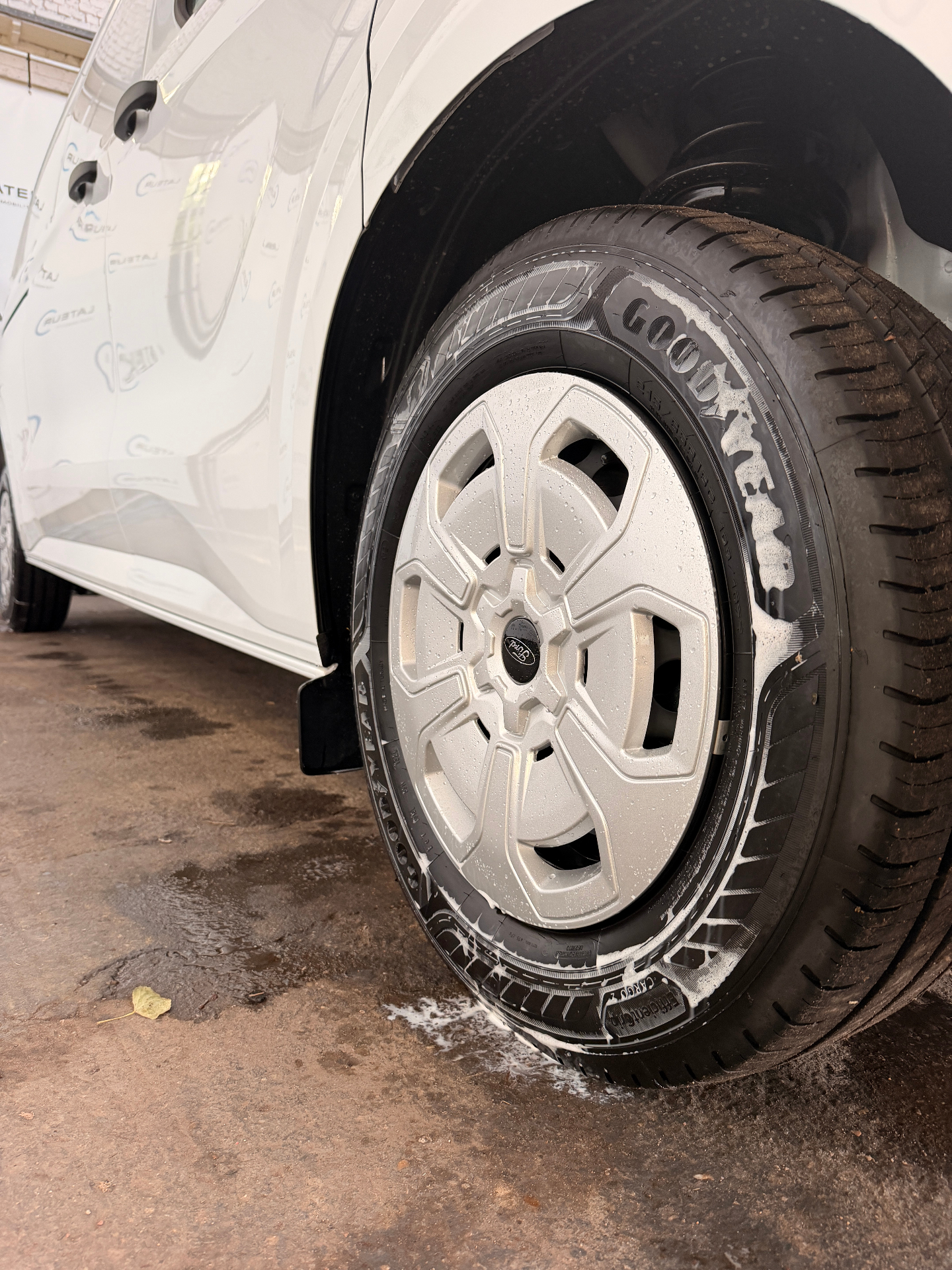 Ford Transit Custom 320L Trend 2.0 TD 136pk / 100Kw M6
