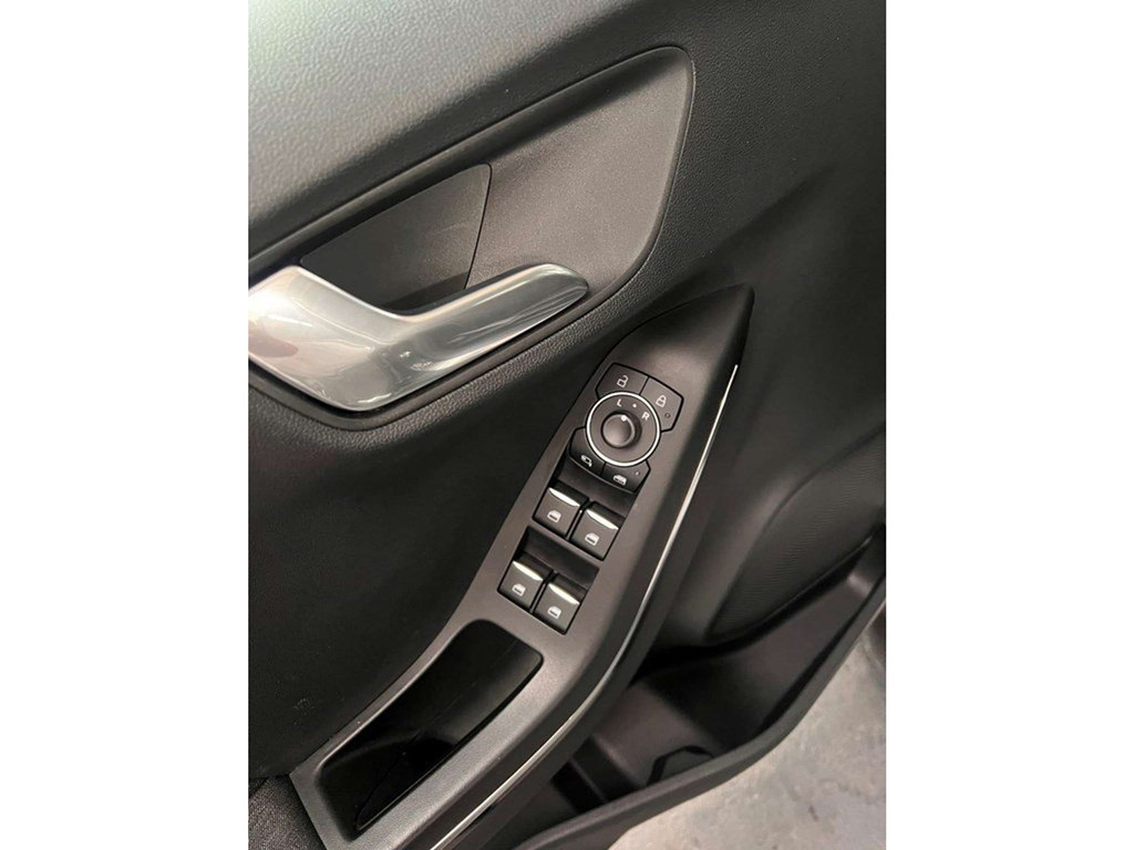 Ford Puma Titanium 1.0i EcoBoost 125pk M6