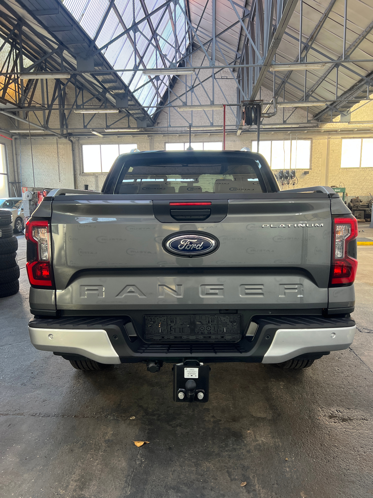 Ford Ranger Platinum 3.0 Ecoblue – 177 kW / 240 Pk A10 e-4WD