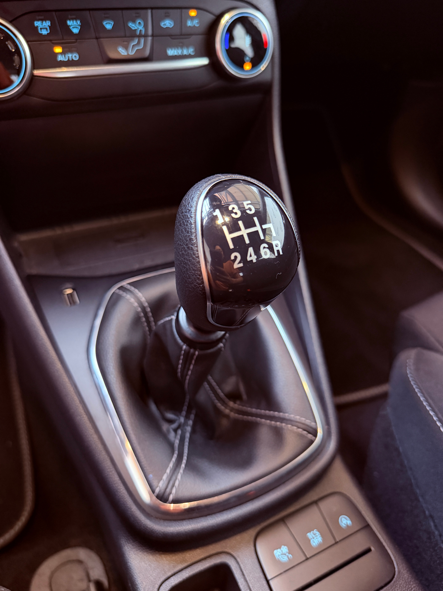 Ford Fiesta 1.0i EcoBoost Titanium 100PK M6