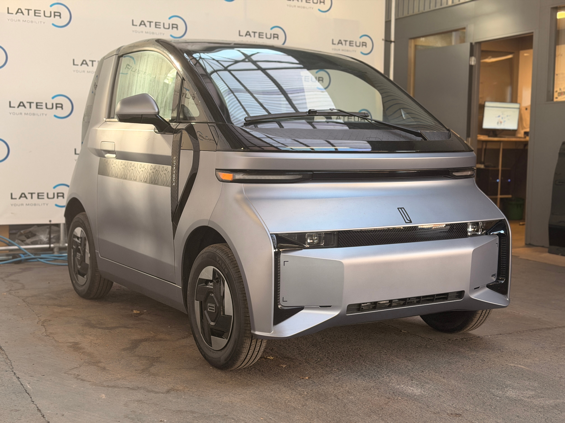 Linktour Alumi Elite L7e Elite+ full option 180km rijbereik 90km/h