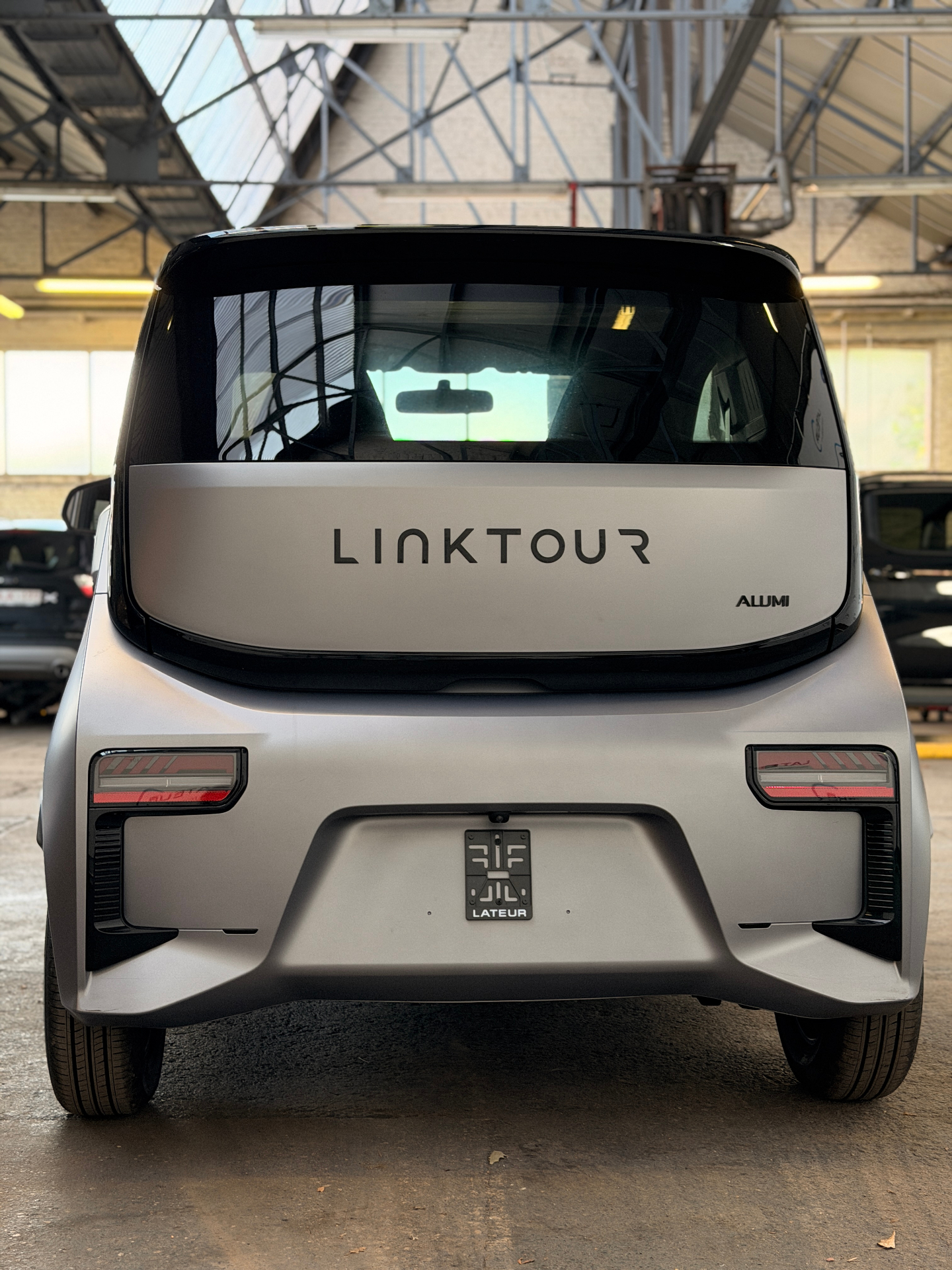 Linktour Alumi Elite L7e Elite+ full option 180km rijbereik 90km/h