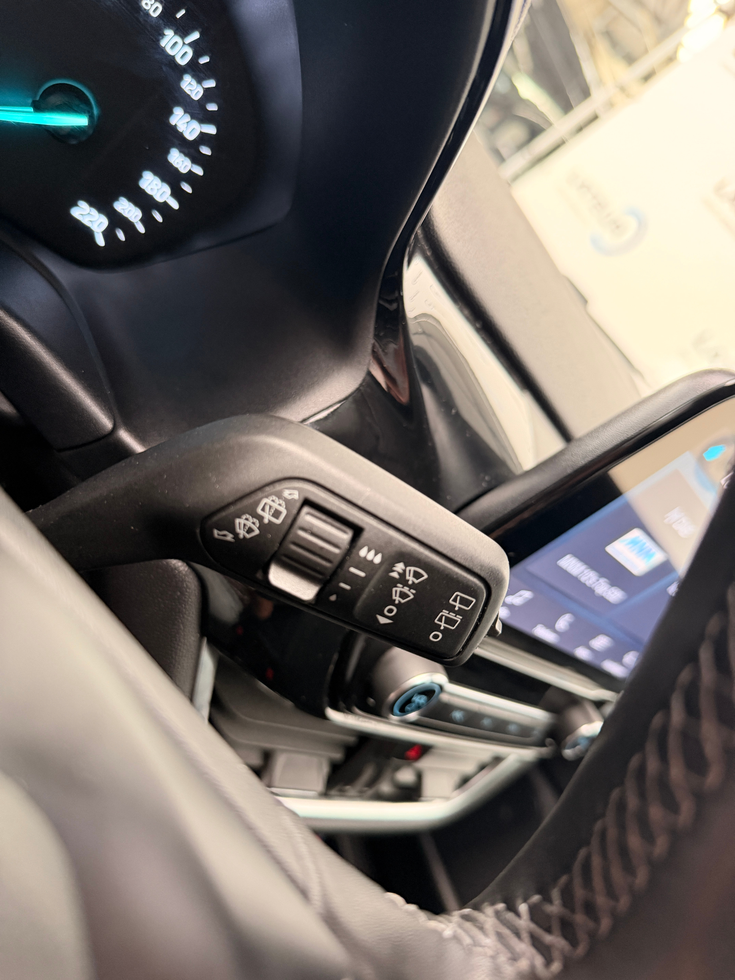 Ford Fiesta EcoBoost mHEV Titanium