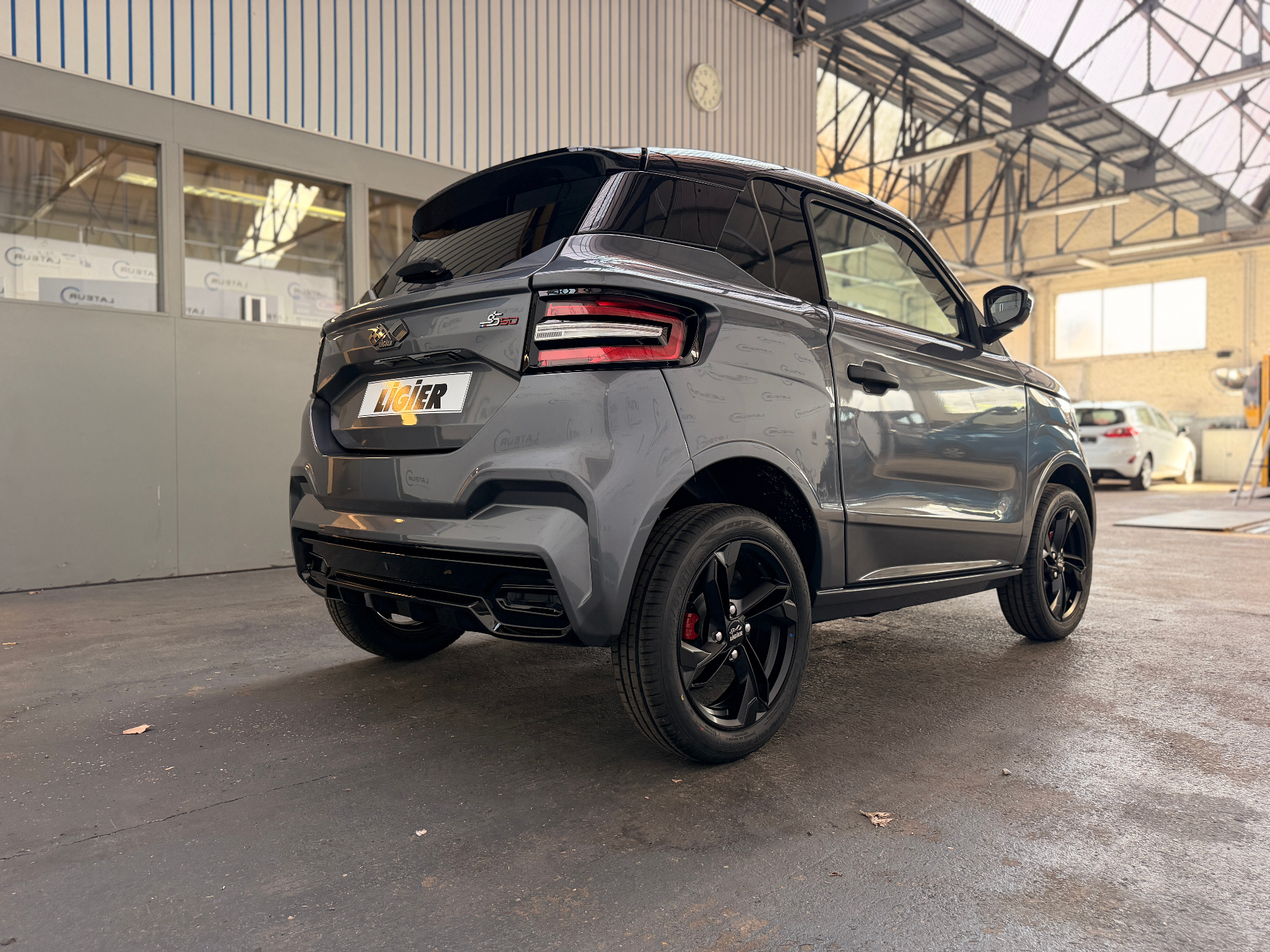 Ligier JS50 Elite B11 EV Graphite Grijs
