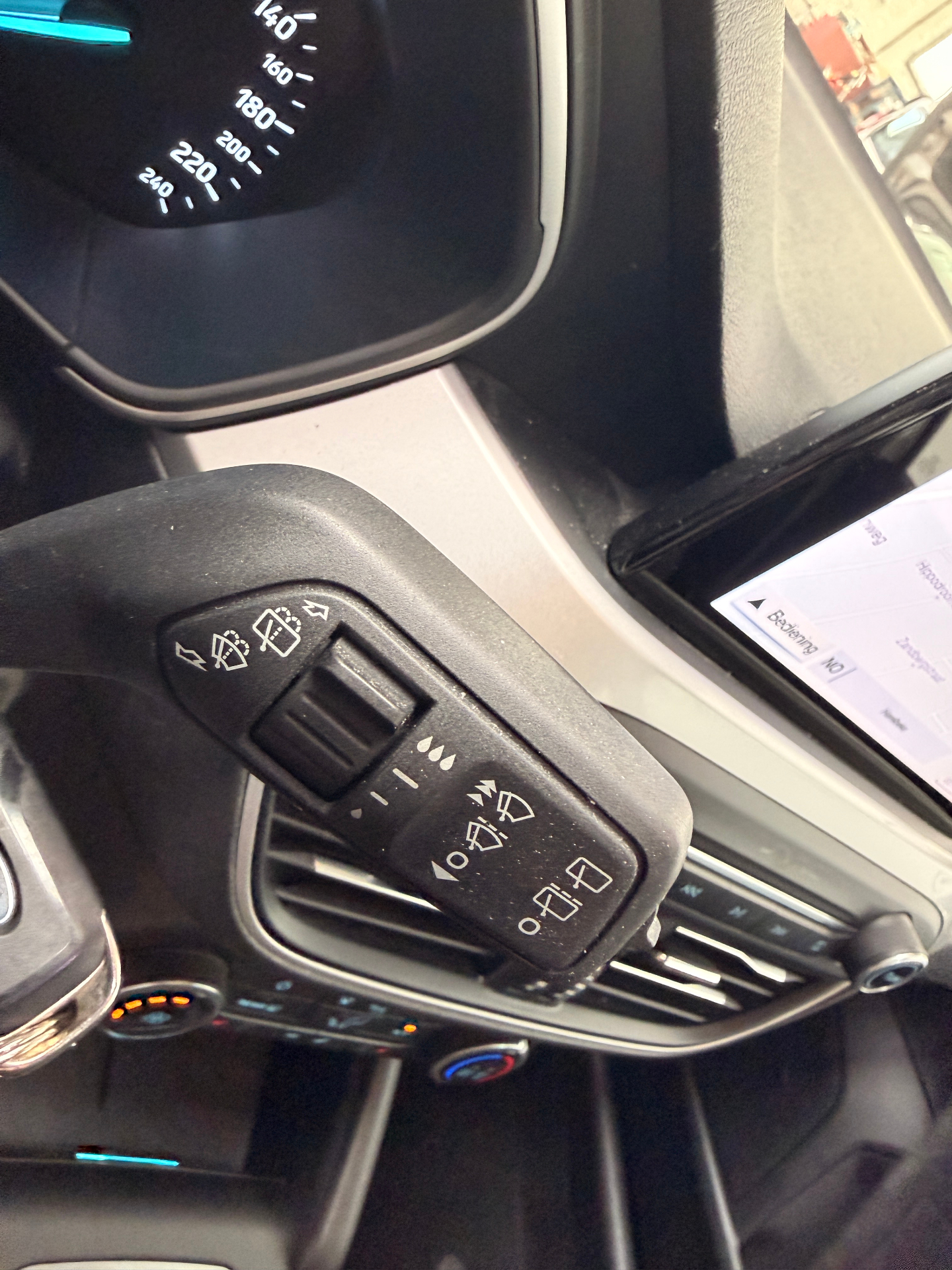 Ford Focus Trend Edition Business 1.0i EcoBoost 100pk / 74kW M6 – 5d